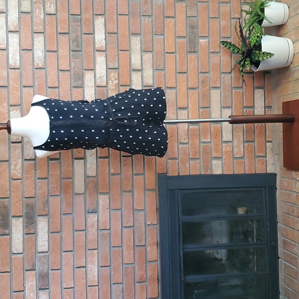 100% Silk Romper, Club Monaco, Size 2